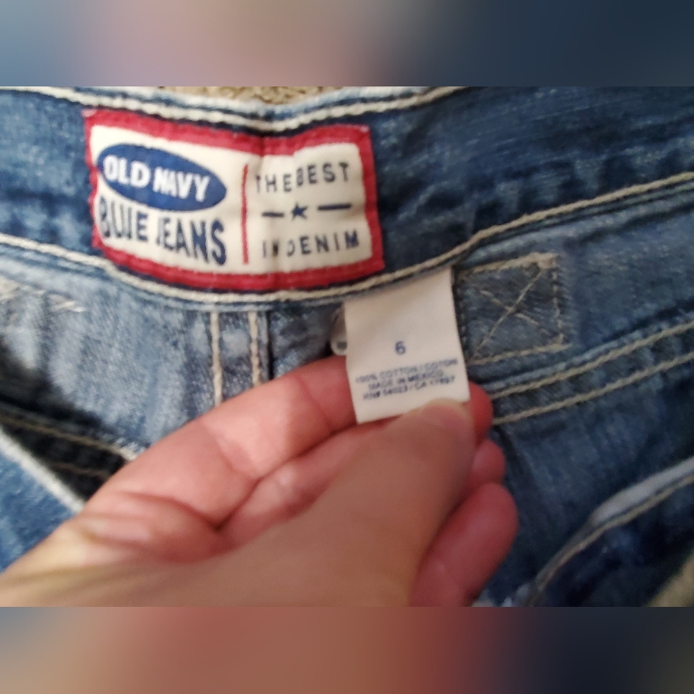 OLD NAVY Blue Jeans & JONES Jeans Women's Denim Shorts, Size: 6 - Picture 4 of 9